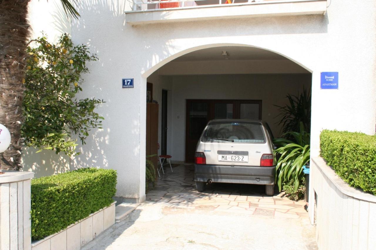 Apartments By The Sea Podgora, Makarska - 518 Екстериор снимка