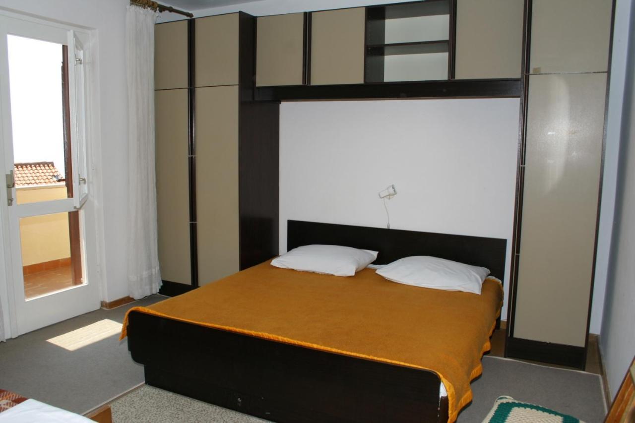 Apartments By The Sea Podgora, Makarska - 518 Екстериор снимка