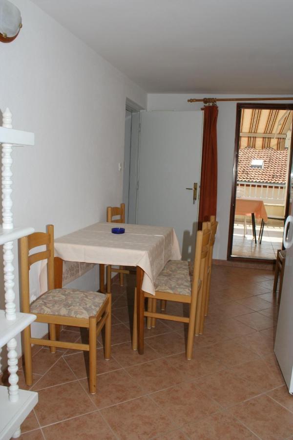 Apartments By The Sea Podgora, Makarska - 518 Екстериор снимка