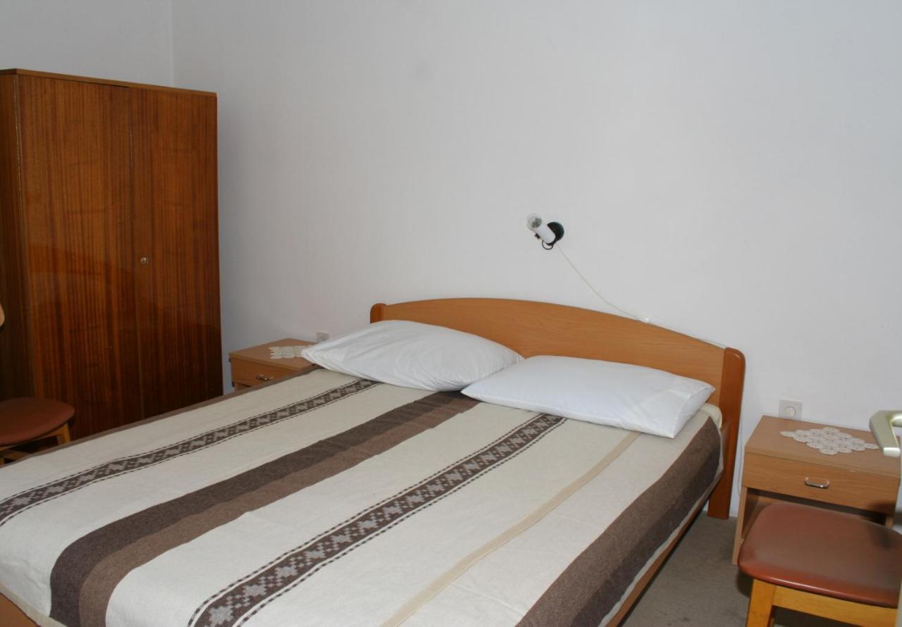 Apartments By The Sea Podgora, Makarska - 518 Екстериор снимка