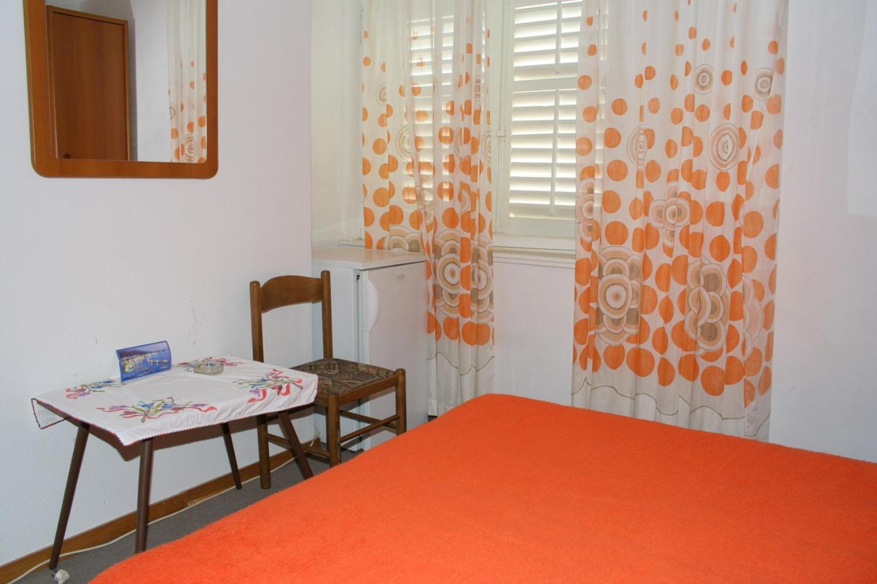 Apartments By The Sea Podgora, Makarska - 518 Стая снимка